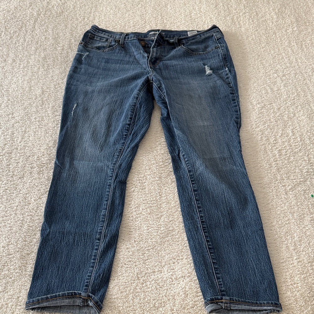 Old Navy Women's Straight Leg Jeans - Medium Blue